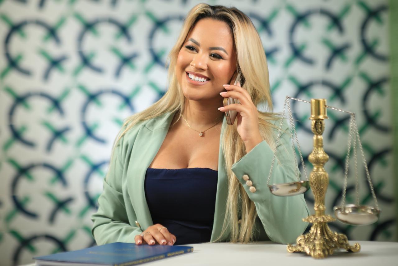 Retrato da Dra. Déborah Evelyn Lopes Borges